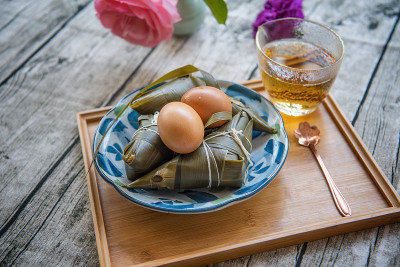 端午节吃粽子和鸡蛋