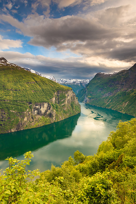 从Flydasjuvet视角看Geirangerfjord挪威