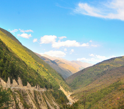 四川的高山景色