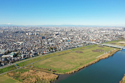 江户川上空的景色