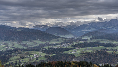 奥地利，Vorarlberg, Bregenz森林的山地景观