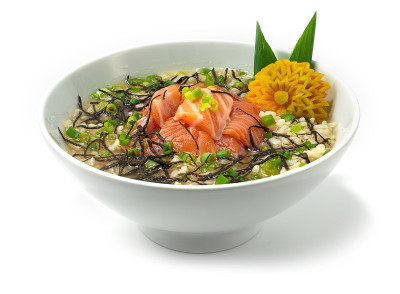 三文鱼茶汤饭日本传统早餐