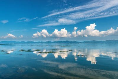 湖真嗣