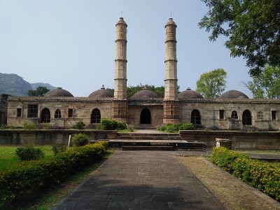 Champaner-Pavagadh考古公园的Sahar Ki Masjid。位于印度古吉拉特邦的联