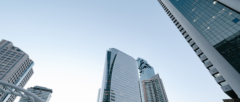 摩天大楼的观点商业办公城市。