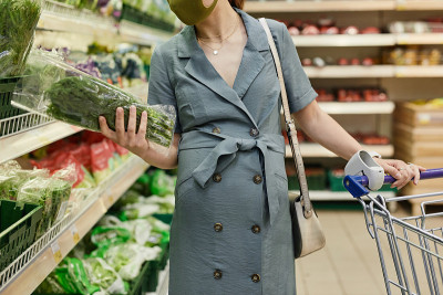 孕妇买蔬菜