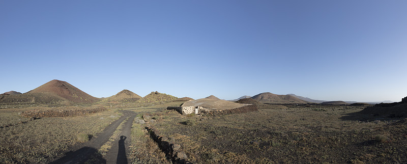 曼查布兰卡附近提曼法亚国家公园的火山