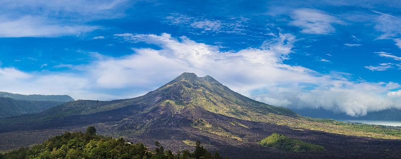 巴厘岛火山爆发