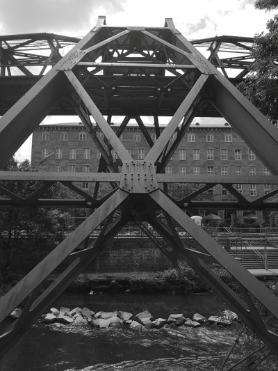 Wuppertal Schwebebahn为您详细介绍钢轨
