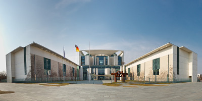 德国柏林的德国元首kandeskanzleramt / Kanzleramt