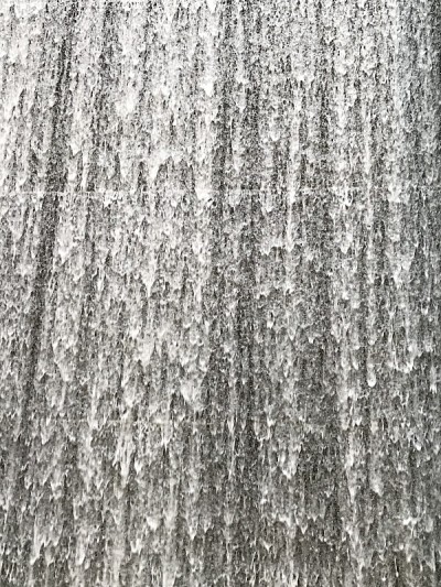 瀑布式结构