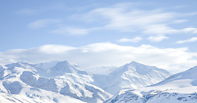 山区冬季雪全景图
