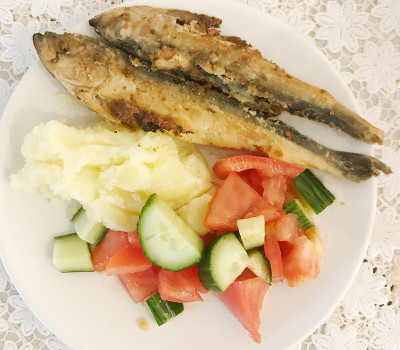 炸鱼的特写