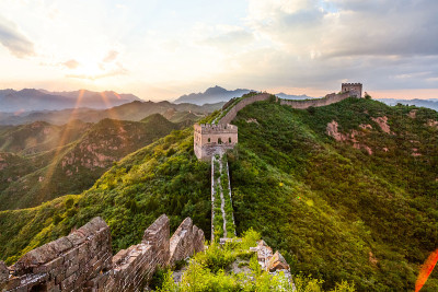 夕阳下的长城