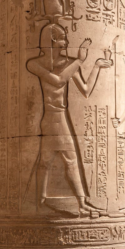 Kom Ombo神庙的象形石刻