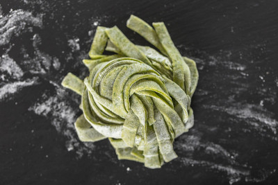 生菠菜面