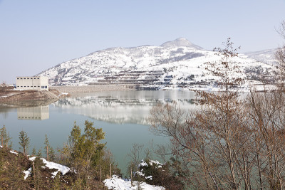 大坝