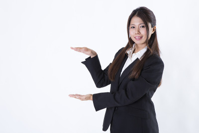 穿西装的女人