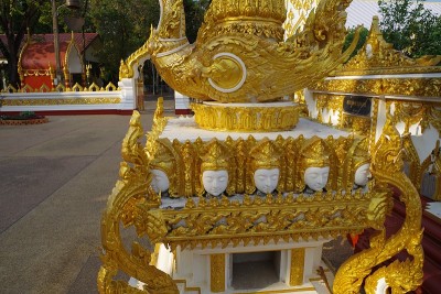 卧佛寺，那农布阿