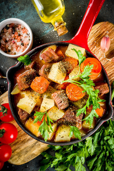 炖牛肉或炖牛肉