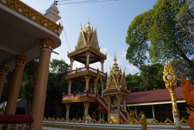 卧佛寺，那农布阿