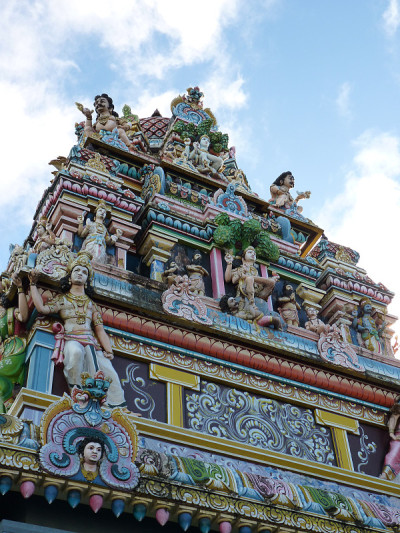 泰米尔语Oudaya Sangam Temple
