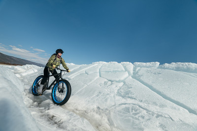 胖自行车(fat bike或fattire bike)
