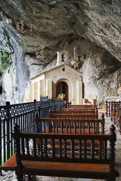神圣之Covadonga