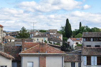 中世纪村庄Sauve (Occitanie，法国)