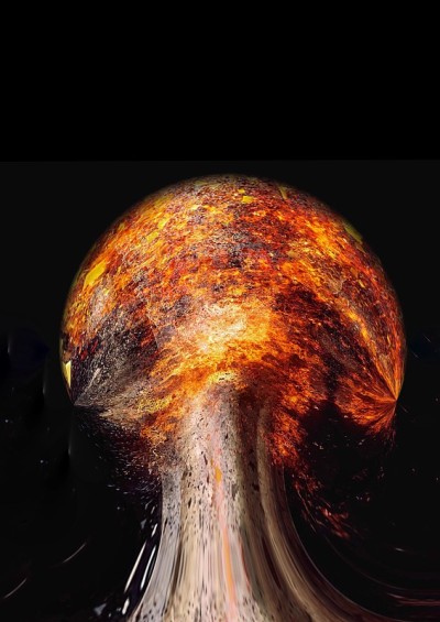 爆炸产生的蘑菇云
