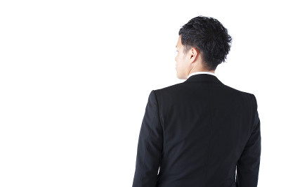 幕后的商人