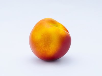 一个桃子