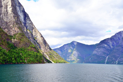 Naeroyfjord在挪威。联合国教科文组织世界遗产。