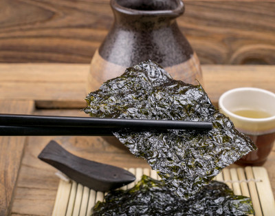 紫菜床单和棍子