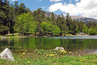 山湖