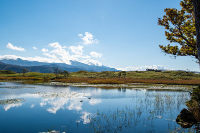 知子五湖(知子五湖)[第一湖]秋叶，知子，北海道，日本