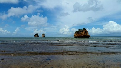 哥伦布湾、特立尼达