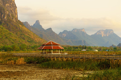 Khao Sam Roi Yod国家公园的木桥