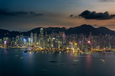 从ICC Sky100眺望香港夜景，美妙的城市
