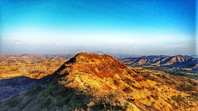 太阳在西哈加德山，浦那