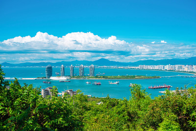 中国著名的度假胜地三亚，海南岛。