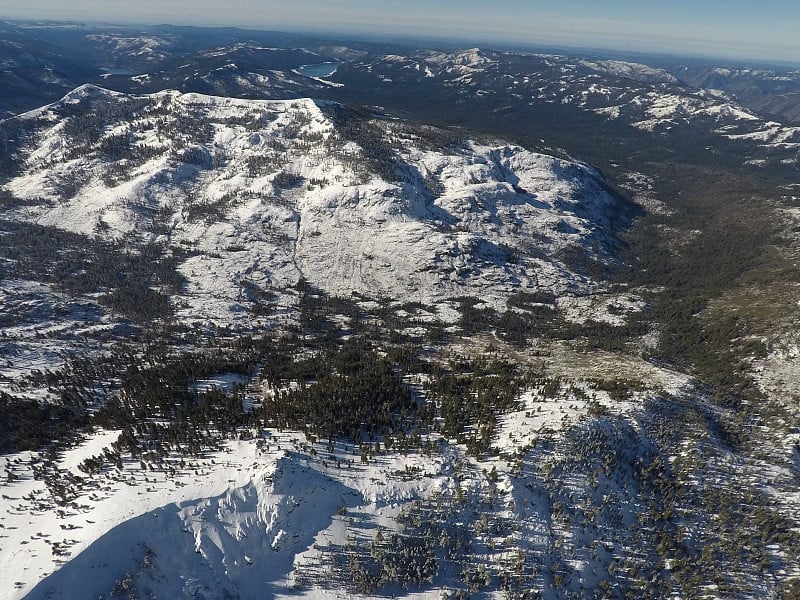 塞拉雪山