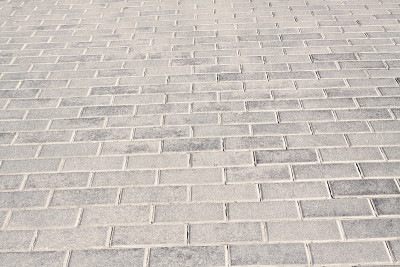 砖街石路。