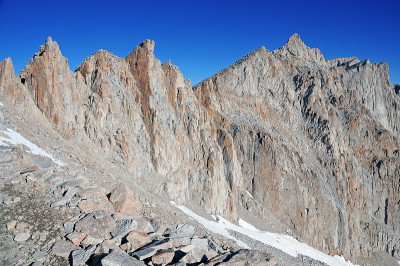 加州内华达山脉的惠特尼山