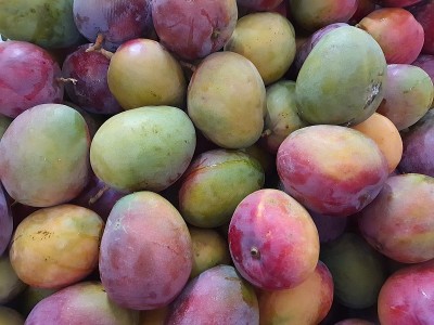 芒果:超市里的汤米·阿特金斯的芒果。