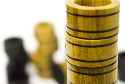 棋子和西洋双陆棋的筹码
