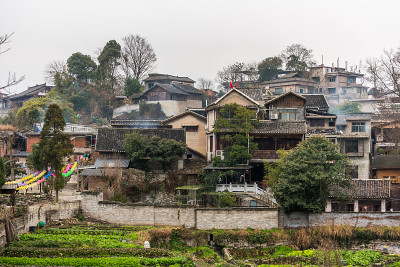 清岩古镇是中国贵州省贵阳市著名的古镇和旅游胜地之一。