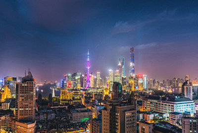 上海晚上的天际线