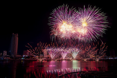 岘港国际烟花节每年举行一次。