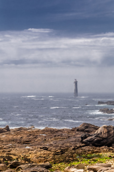 灯塔母马，在Ouessant岛附近